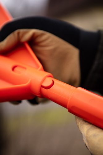 NEO TOOLS Nyélrögzítő, Verto 15G08.. és Neo 95-04… gereblyékhez, lombseprűkhöz 95-040